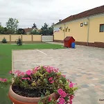 Eszter