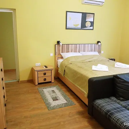 Eszter Guest house Bekescsaba
