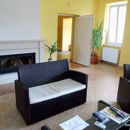 Guest house Eszter *